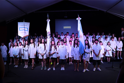 Acto de egreso de 6º grado 2025